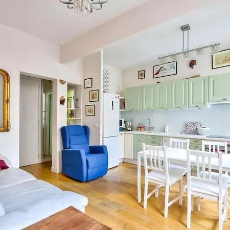 Lovely 1 Bedroom Flat Near The Eiffel Tower * Παρίσι